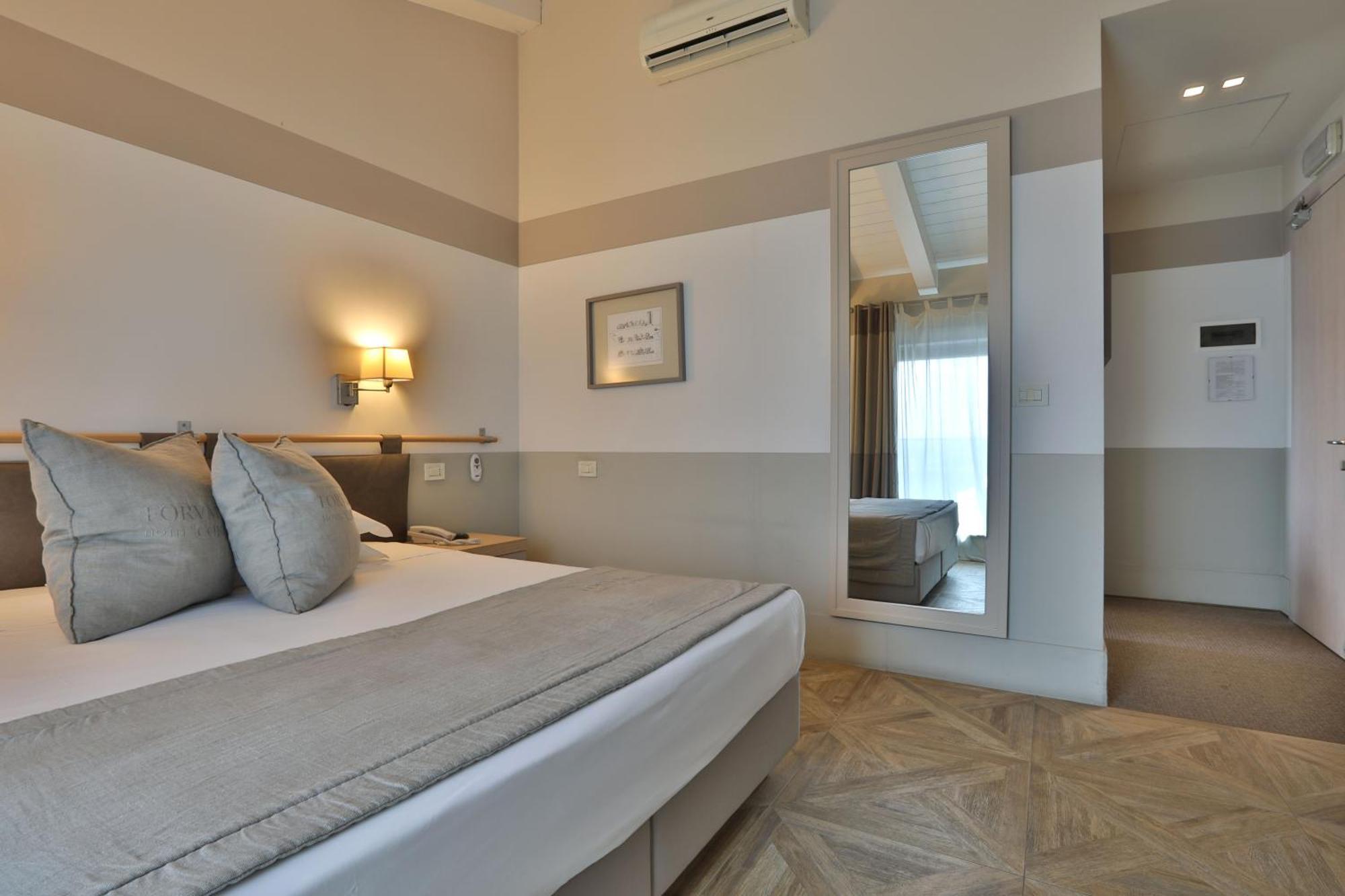 Hotel Le Corderie Триест Стая снимка