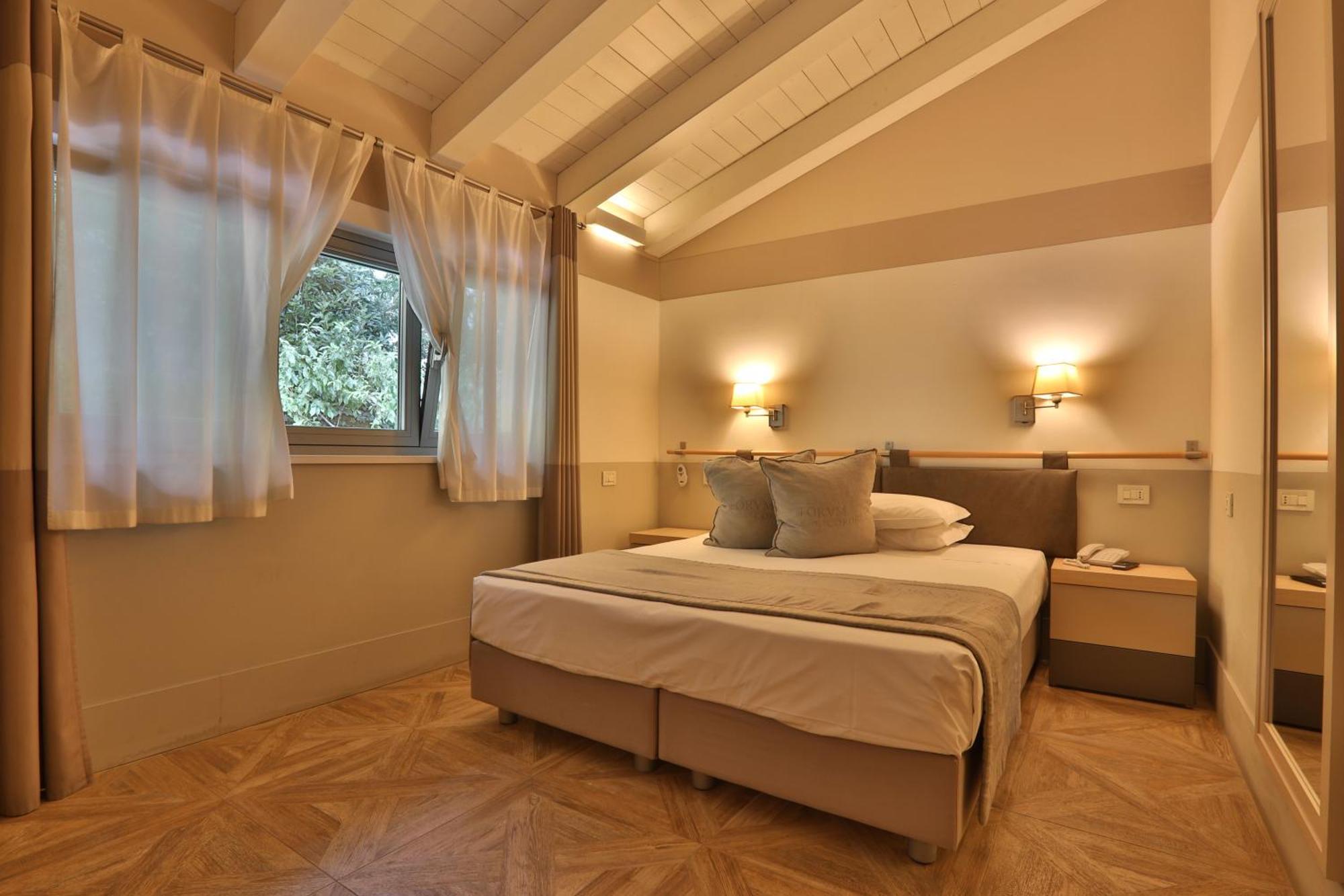 Hotel Le Corderie Триест Стая снимка